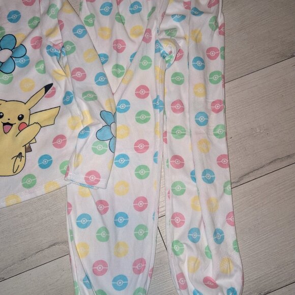 2 Piece Kids Girls Pastel Pokemon Pajamas 6/6x Pikachu Eevee - Super Soft - Picture 3 of 4
